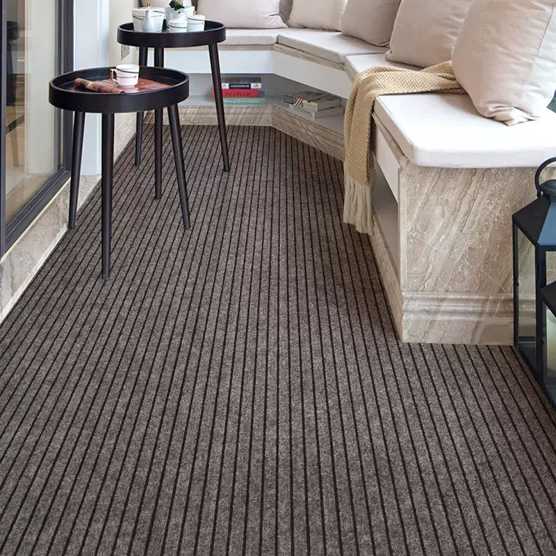 Halkfri, fettbeständig och tvättbar matta